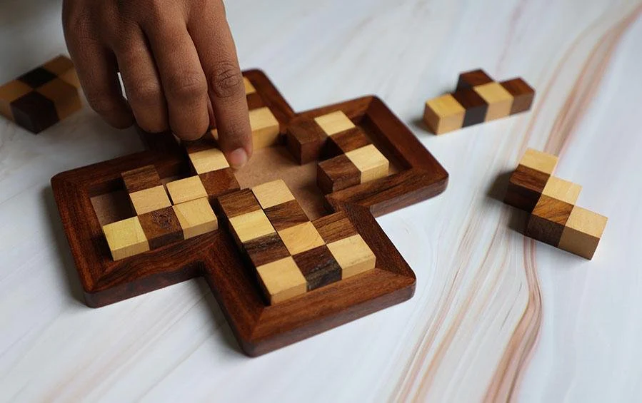 How can a wooden puzzle give health benefits?